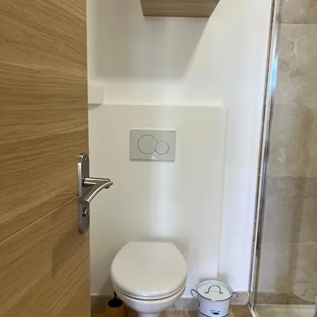 Homestay Bormes Проживание в семье Борм-ле-Мимоза