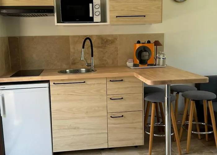 Homestay Bormes Séjour chez l'habitant *