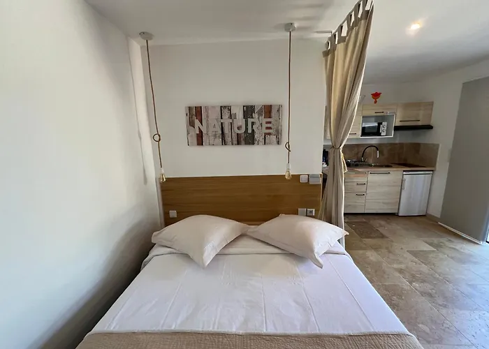 Homestay Bormes Séjour chez l'habitant